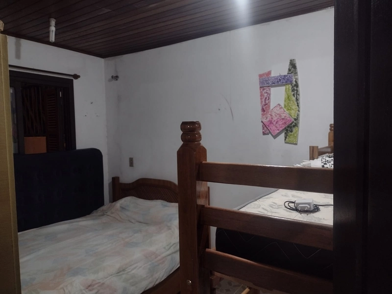 Casa 04 dormitórios  pé na areia, temporada em Capão da Canoa: 23ª foto da galeria de imagens do imóvel