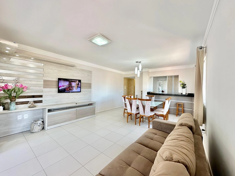 Apartamento de 3 Dormitórios com vista Mar Centro Capão da Canoa.: 2ª foto da galeria de imagens do imóvel