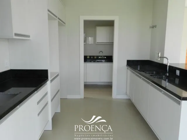 Casa em Condomínio 05 Suites, com piscina , Beira Lago.: 10ª foto da galeria de imagens do imóvel