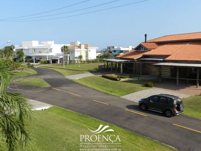 Casa em Condomínio 05 Suites, com piscina , Beira Lago.: 31ª foto da galeria de imagens do imóvel