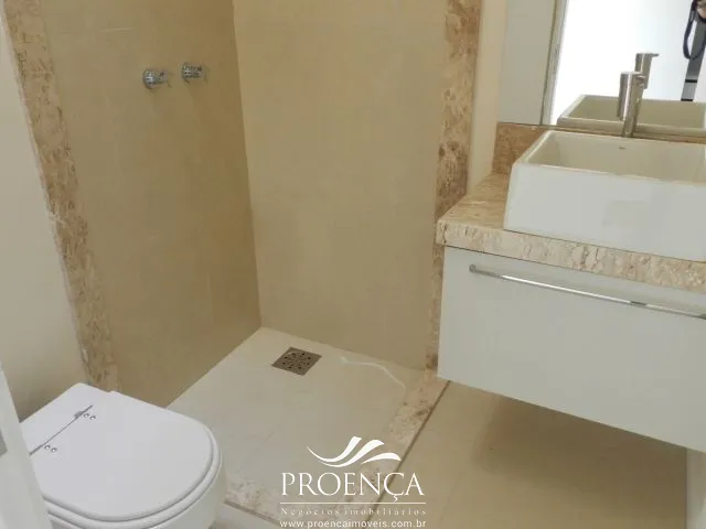 Casa em Condomínio 05 Suites, com piscina , Beira Lago.: 17ª foto da galeria de imagens do imóvel