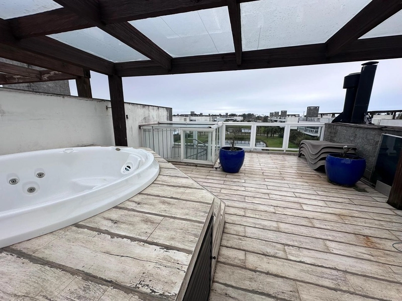 BELÍSSIMA COBERTURA À VENDA CONDOMÍNIO ROSSI ATLANTIDA XANGRILA: 12ª foto da galeria de imagens do imóvel