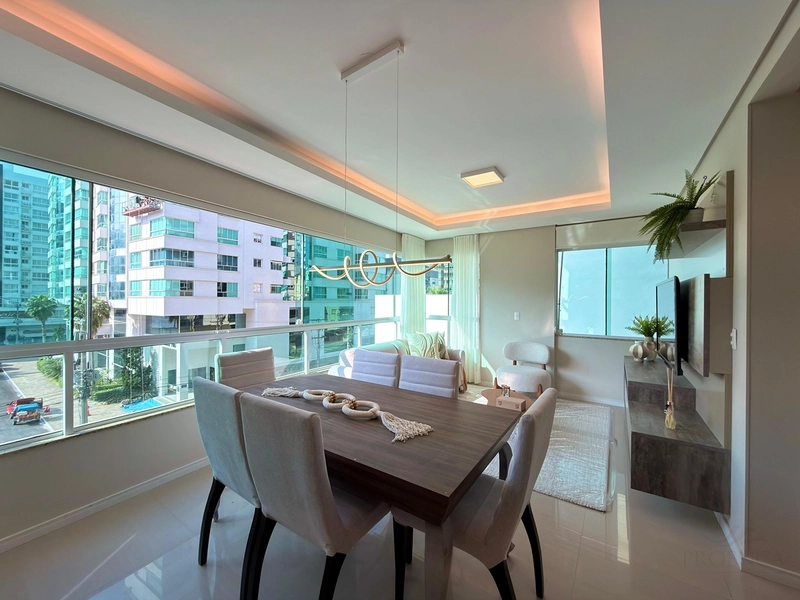 APARTAMENTO À VENDA EM CAPÃO DA CANOA!  SACADA DE FRENTE PARA PRAÇA: 5ª foto da galeria de imagens do imóvel