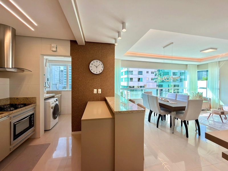 APARTAMENTO À VENDA EM CAPÃO DA CANOA!  SACADA DE FRENTE PARA PRAÇA: 4ª foto da galeria de imagens do imóvel