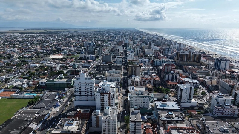Apartamento 2 dormitórios junto a Praça do Mini Golf em Capão da Canoa: 11ª foto da galeria de imagens do imóvel