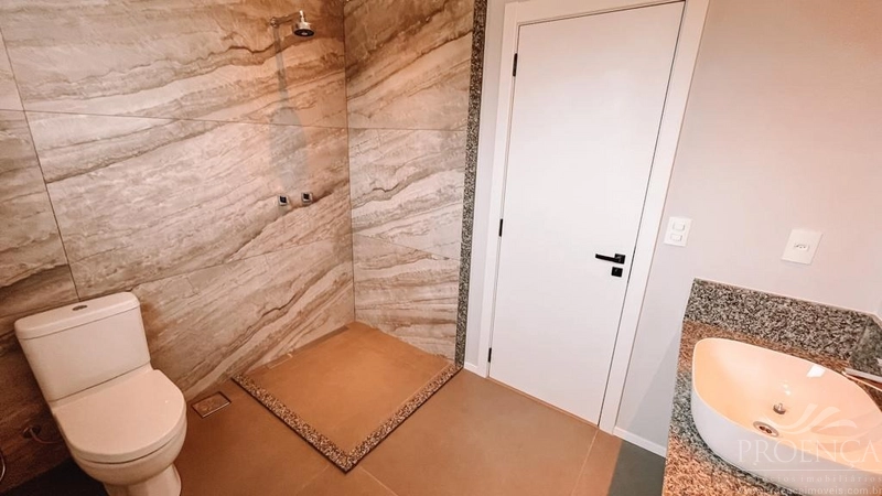 Casa a Venda4 suítes, 2 vagas no Condomínio Green Village.: 23ª foto da galeria de imagens do imóvel