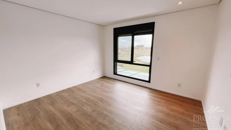 Casa a Venda4 suítes, 2 vagas no Condomínio Green Village.: 24ª foto da galeria de imagens do imóvel