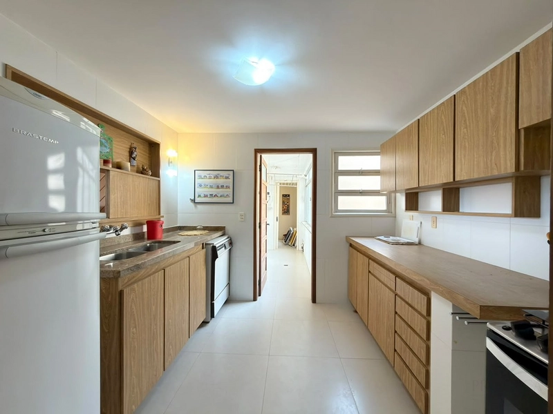 APARTAMENTO À VENDA EM ATLÂNTIDA! 100 M² • VISTA PARA ÁREA VERDE • PRÓXIMO AO MAR: 11ª foto da galeria de imagens do imóvel
