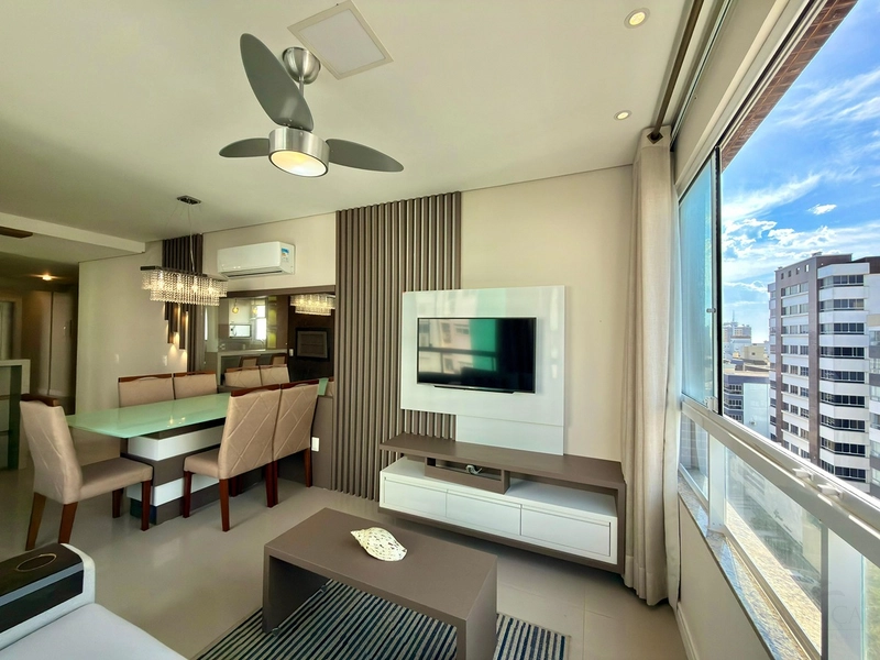 APARTAMENTO À VENDA EM CAPÃO DA CANOA!  MOBILIADO E DECORADO: 2ª foto da galeria de imagens do imóvel