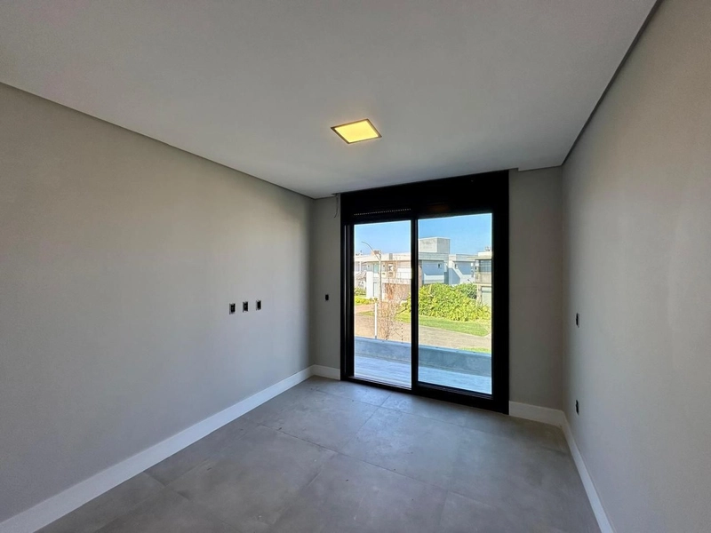CASA EM CONDOMÍNIO FECHADO COM 04 SUITES, XANGRI-LÁ.: 7ª foto da galeria de imagens do imóvel