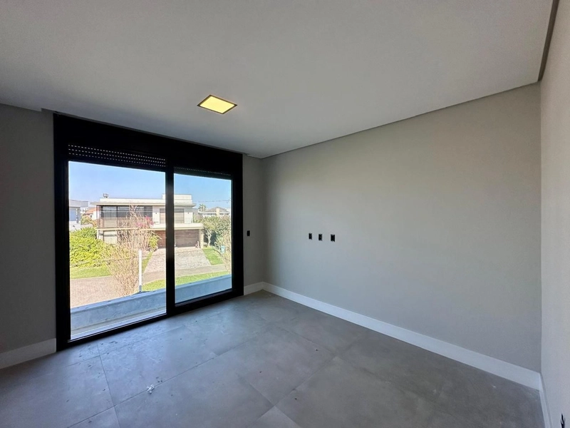 CASA EM CONDOMÍNIO FECHADO COM 04 SUITES, XANGRI-LÁ.: 22ª foto da galeria de imagens do imóvel