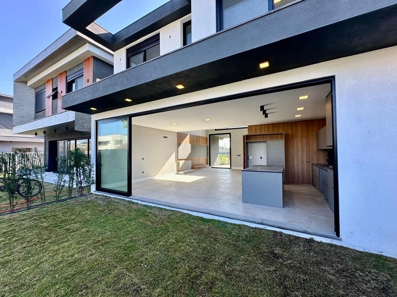 CASA EM CONDOMÍNIO FECHADO COM 04 SUITES, XANGRI-LÁ.: 24ª foto da galeria de imagens do imóvel