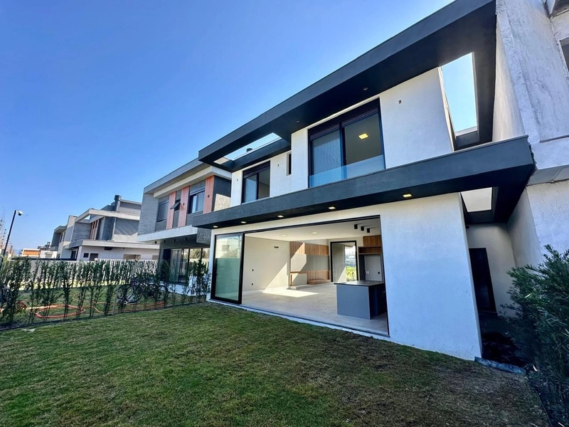 CASA EM CONDOMÍNIO FECHADO COM 04 SUITES, XANGRI-LÁ.: 19ª foto da galeria de imagens do imóvel