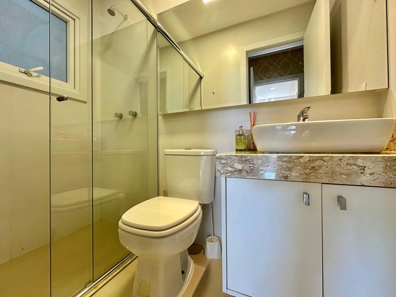 Apartamento 2 dormitórios no Centro! Prédio Imponente!: 3ª foto da galeria de imagens do imóvel