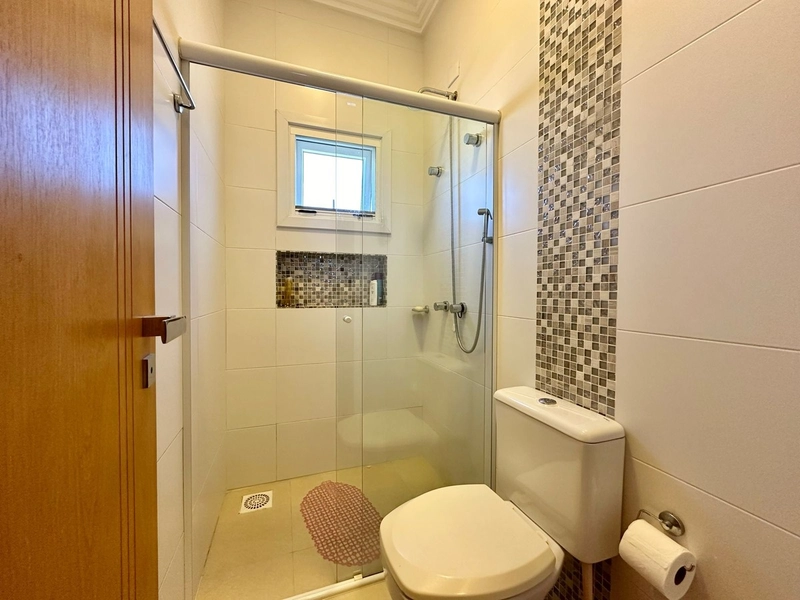 Casa térrea, sendo 4 suítes. Mobiliada e Decorada: 6ª foto da galeria de imagens do imóvel