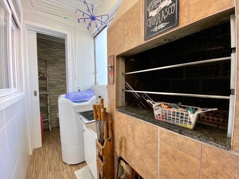 Apartamento com 02 dormitórios no Centro de Capão da Canoa: 2ª foto da galeria de imagens do imóvel