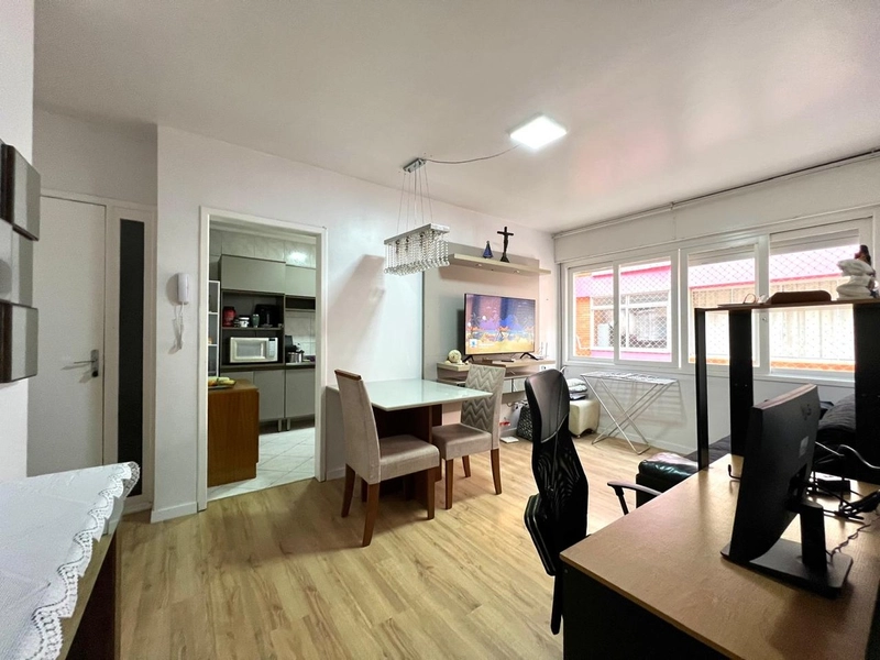 Apartamento 2 dormitórios -Próximo a Praça Boianovski e ao Mar!: 7ª foto da galeria de imagens do imóvel