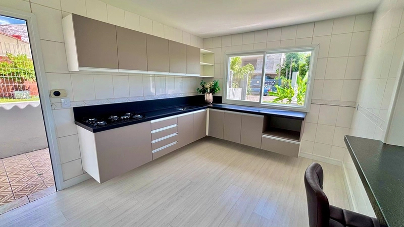 Excelente casa á venda no centro da praia de Xangri-Lá: 8ª foto da galeria de imagens do imóvel