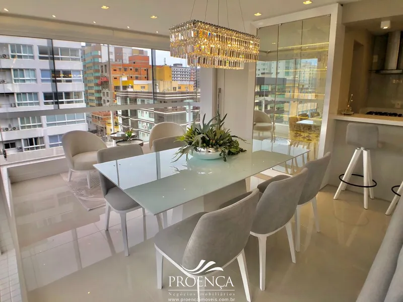 Apartamento 2 dormitórios frente Avenida e Vista Mar: 10ª foto da galeria de imagens do imóvel