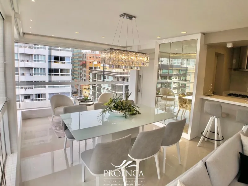 Apartamento 2 dormitórios frente Avenida e Vista Mar: 2ª foto da galeria de imagens do imóvel