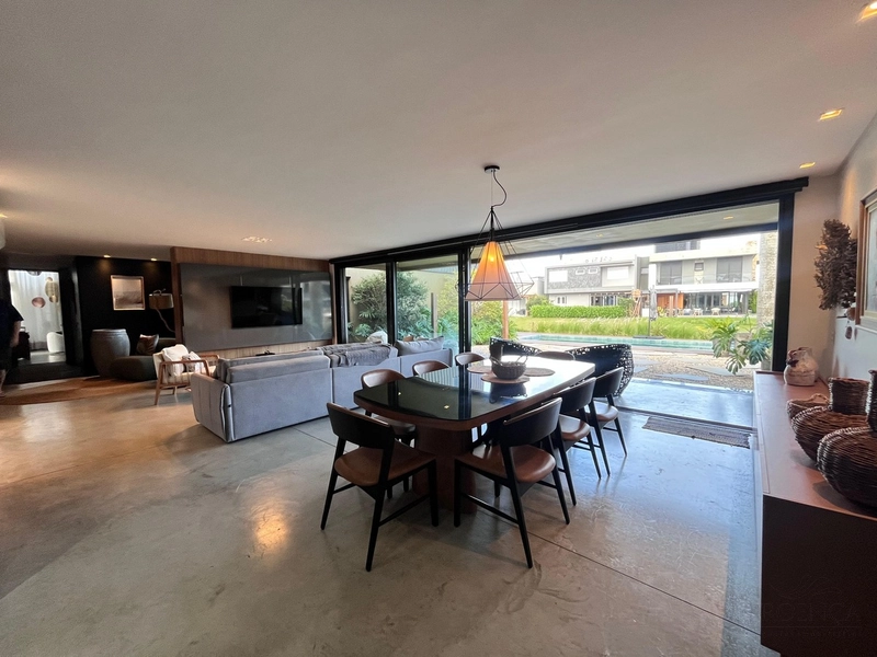 SOBRADO BEIRA DE LAGO CONDOMINIO FECHADO CAPÃO ILHAS RESORT: 9ª foto da galeria de imagens do imóvel