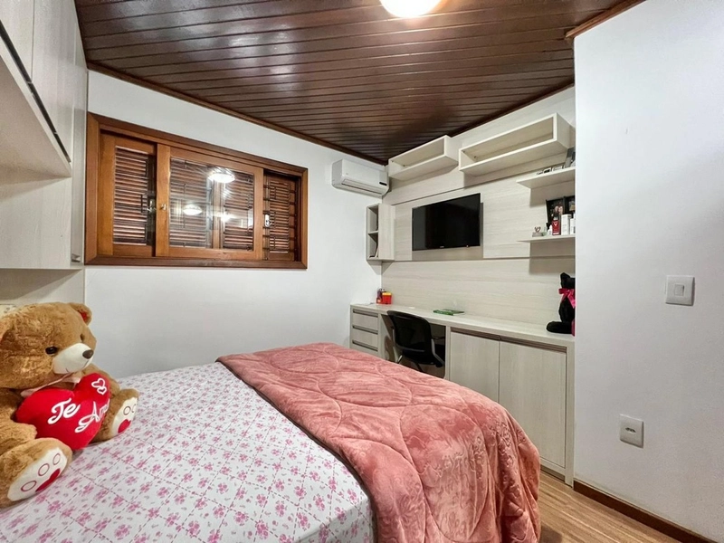 Sobrado em zona de moradores!: 10ª foto da galeria de imagens do imóvel