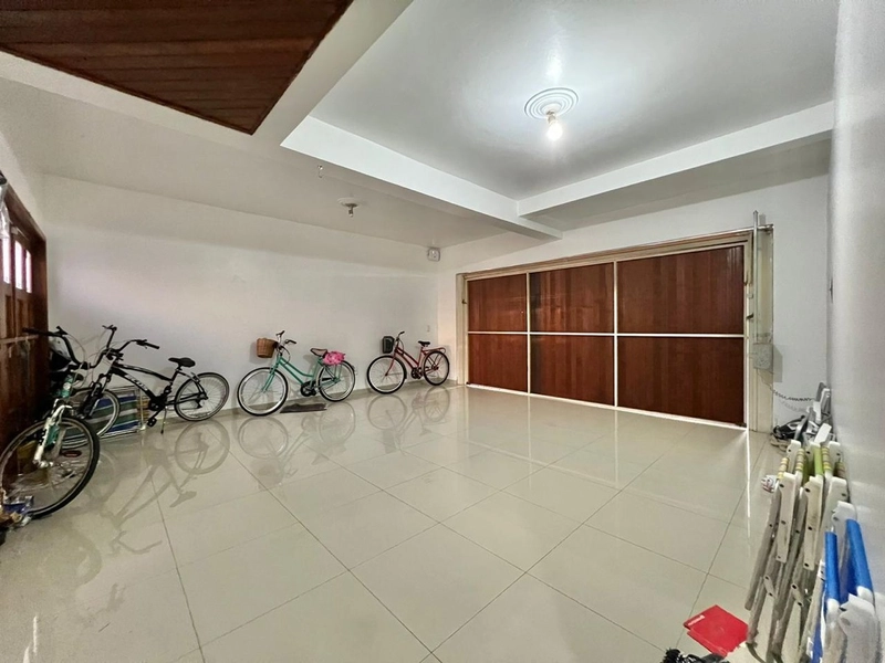 Sobrado em zona de moradores!: 4ª foto da galeria de imagens do imóvel