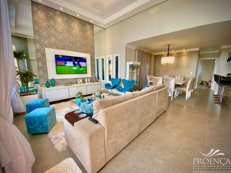 Casa 2 dormitórios sendo uma suíte,  próximo ao mar: 3ª foto da galeria de imagens do imóvel