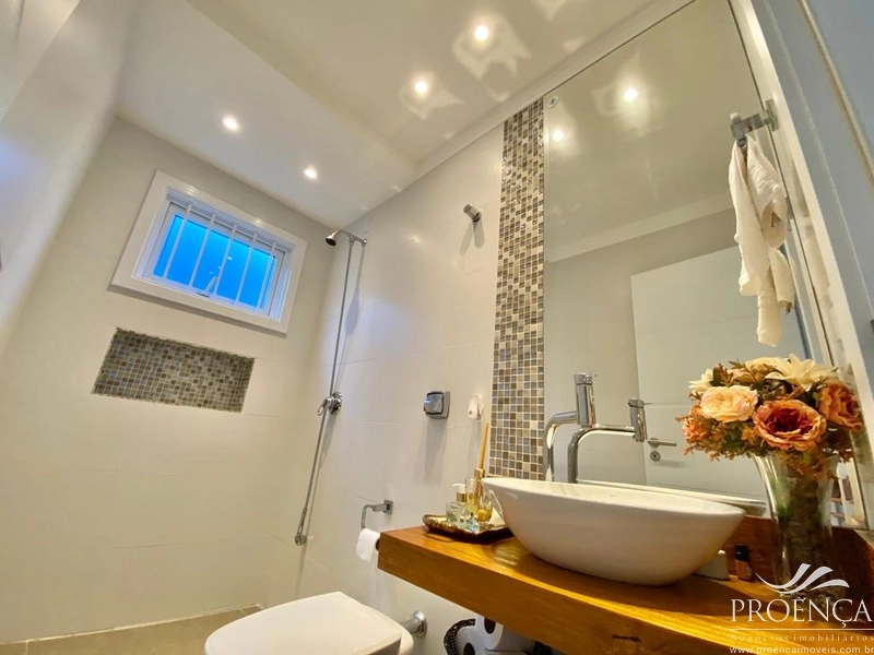 Casa 2 dormitórios sendo uma suíte,  próximo ao mar: 15ª foto da galeria de imagens do imóvel