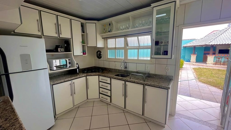 OPORTUNIDADE! CASA 3 Dormitórios  COM PISCINA CAPÃO DA CANOA!: 5ª foto da galeria de imagens do imóvel