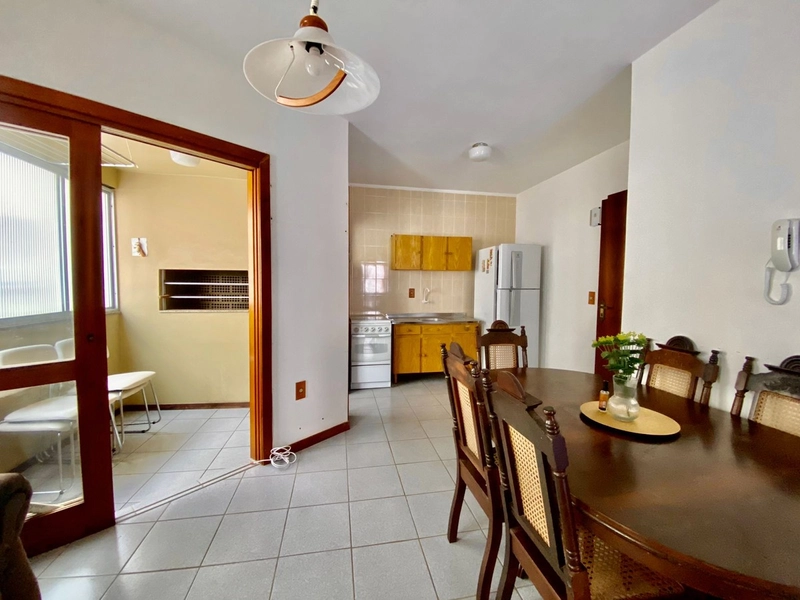 Apartamento de 2 dormitórios, centro de Capão da Canoa.: 15ª foto da galeria de imagens do imóvel