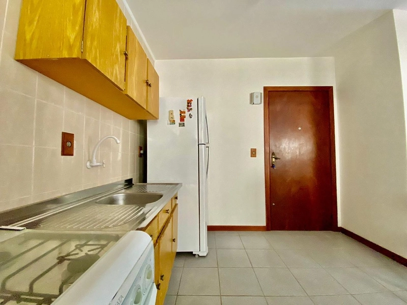 Apartamento de 2 dormitórios, centro de Capão da Canoa.: 6ª foto da galeria de imagens do imóvel