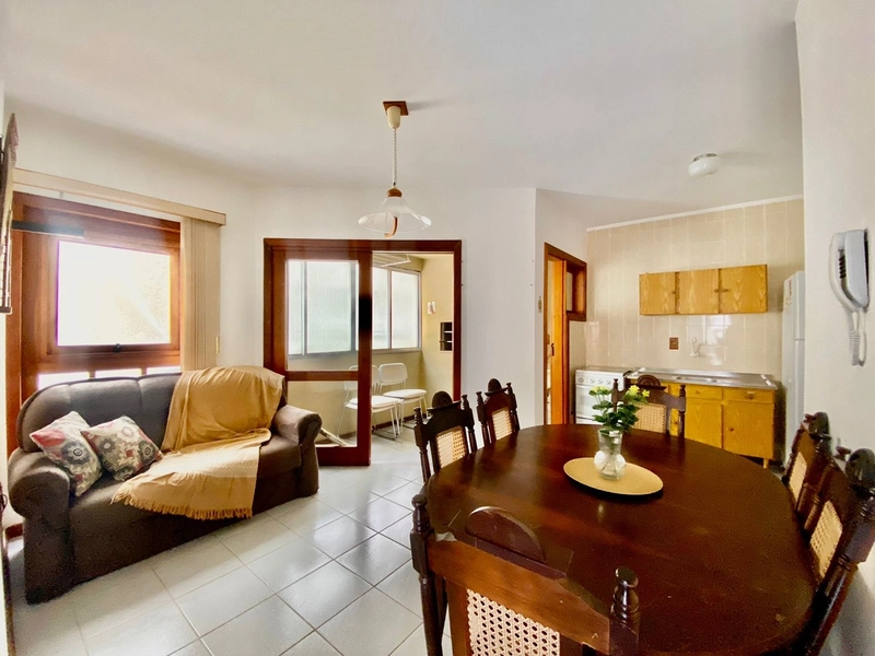 Apartamento de 2 dormitórios, centro de Capão da Canoa.: 24ª foto da galeria de imagens do imóvel