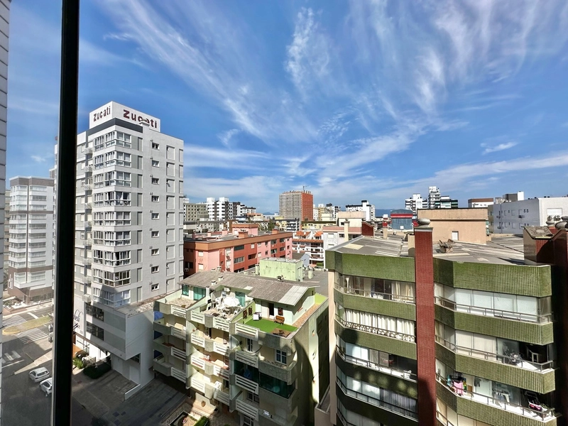Apartamento com sacada de frente de 1 dormitório: 10ª foto da galeria de imagens do imóvel