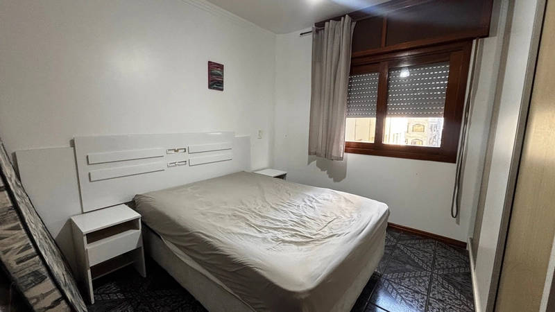 Excelente apartamento 01 dormitório meia quadra do mar Temporada: 6ª foto da galeria de imagens do imóvel