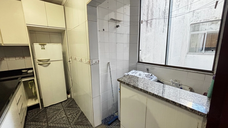 Excelente apartamento 01 dormitório meia quadra do mar Temporada: 9ª foto da galeria de imagens do imóvel