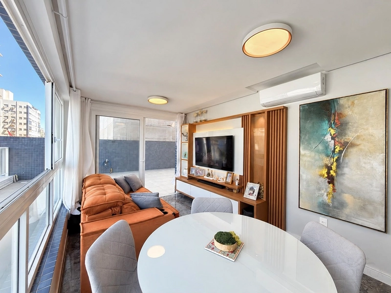 APARTAMENTO À VENDA EM CAPÃO DA CANOA! TERRAÇO EM “L” • VISTA MAR • GARAGEM TRIPLA: 2ª foto da galeria de imagens do imóvel