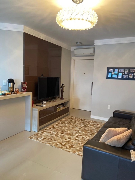 APARTAMENTO DE DOIS DORMITÓRIOS COM SUITE: 2ª foto da galeria de imagens do imóvel