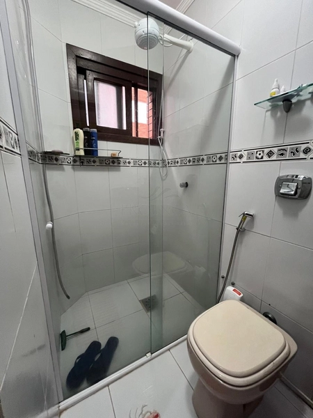 Cobertura de frente 02 suítes, Lavabo, de frente para Avenida Poty: 15ª foto da galeria de imagens do imóvel