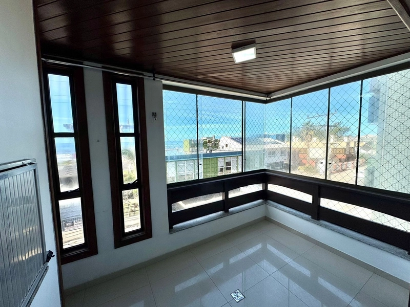 APARTAMENTO À VENDA COM VISTA ETERNA PARA O MAR: 20ª foto da galeria de imagens do imóvel