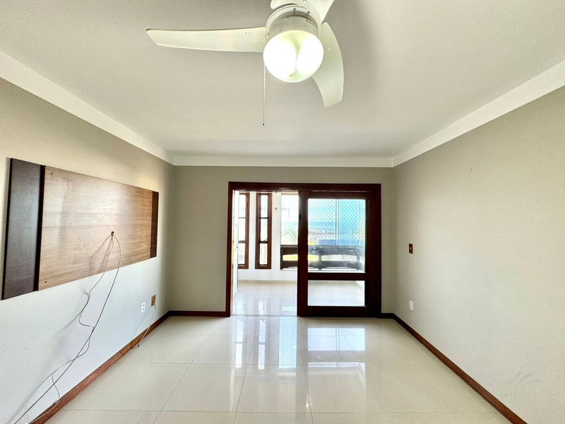 APARTAMENTO À VENDA COM VISTA ETERNA PARA O MAR: 5ª foto da galeria de imagens do imóvel