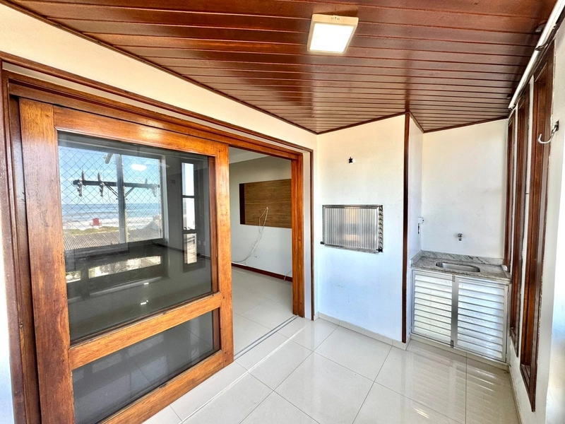APARTAMENTO À VENDA COM VISTA ETERNA PARA O MAR: 9ª foto da galeria de imagens do imóvel