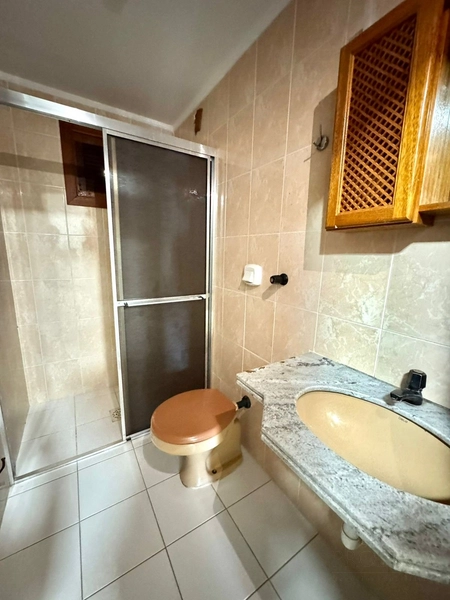 APARTAMENTO À VENDA COM VISTA ETERNA PARA O MAR: 2ª foto da galeria de imagens do imóvel