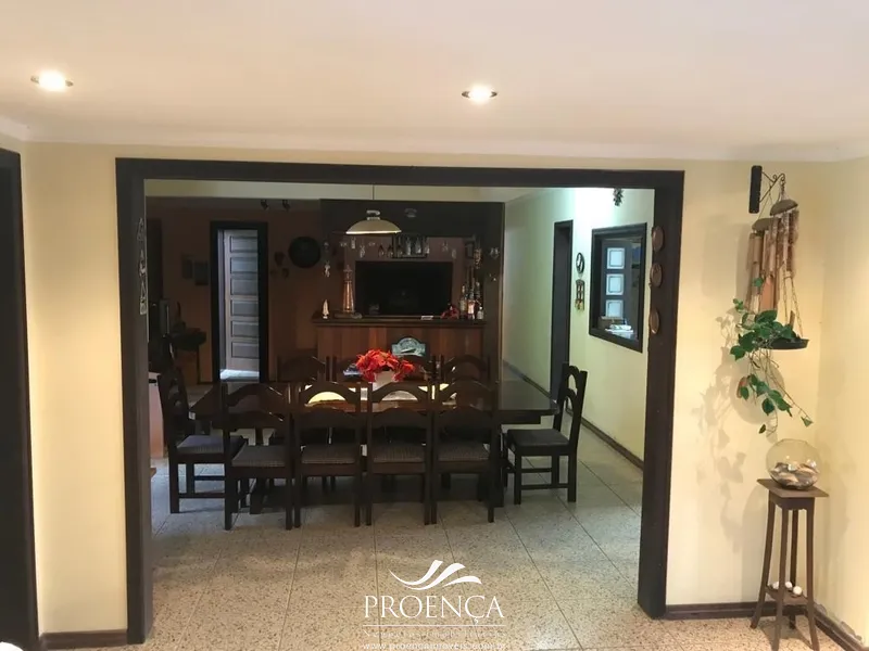 Excelente Casa com 5 dormitórios sendo 2 suíte: 12ª foto da galeria de imagens do imóvel