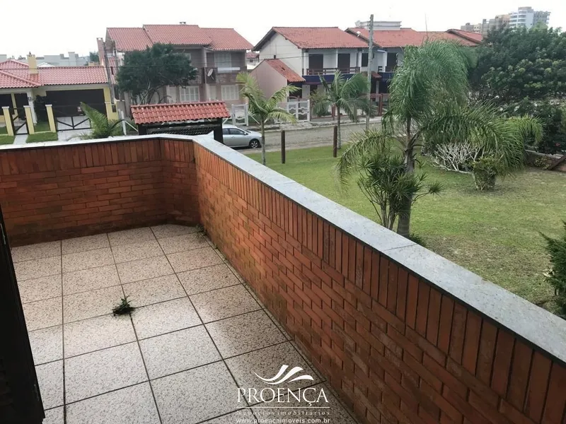 Excelente Casa com 5 dormitórios sendo 2 suíte: 19ª foto da galeria de imagens do imóvel