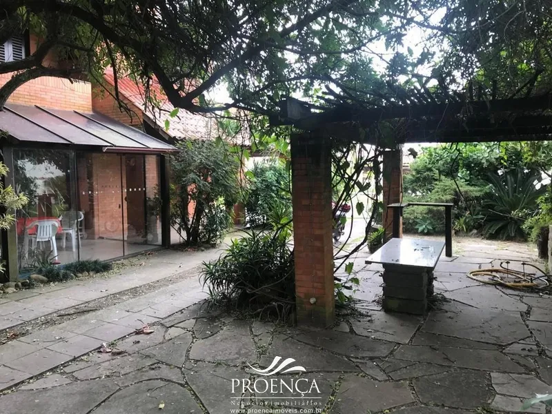 Excelente Casa com 5 dormitórios sendo 2 suíte: 8ª foto da galeria de imagens do imóvel