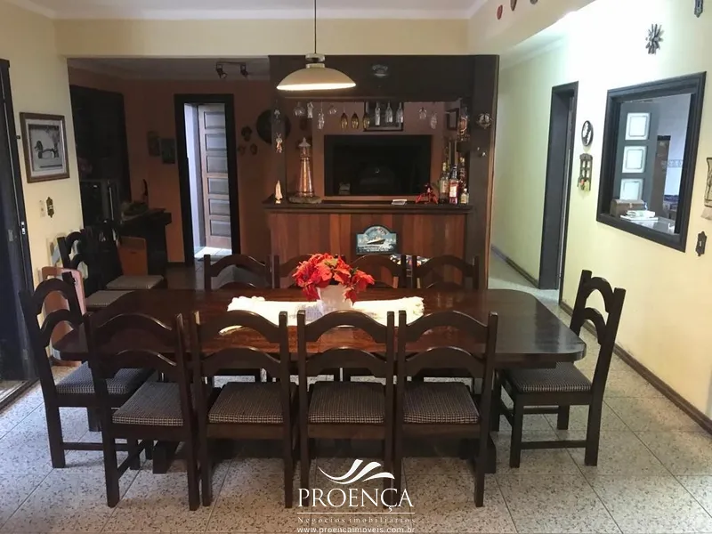 Excelente Casa com 5 dormitórios sendo 2 suíte: 10ª foto da galeria de imagens do imóvel