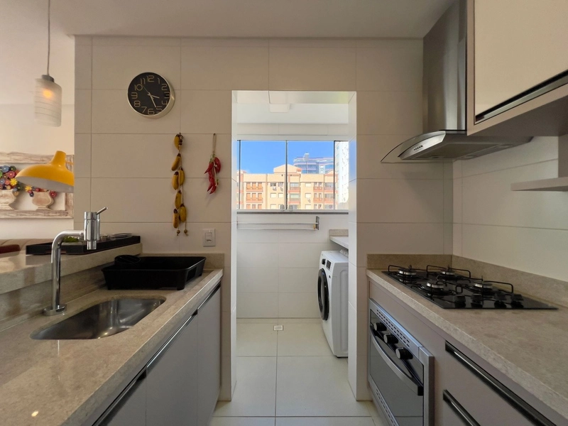 APARTAMENTO DE FRENTE E MOBILIADO - CAPÃO DA CANOA: 5ª foto da galeria de imagens do imóvel
