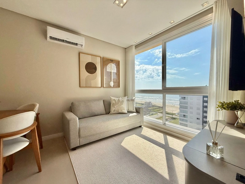 Apartamento à venda 02 dormitórios com Vista Mar em Capão da Canoa: 1ª foto da galeria de imagens do imóvel