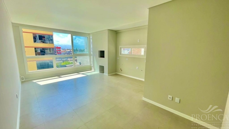 Apartamento 2 dormitórios junto a Praça Flávio Boianovski.: 1ª foto da galeria de imagens do imóvel
